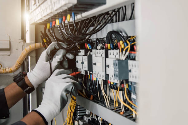 Best Licensed Electrician  in Oak Hill, TN